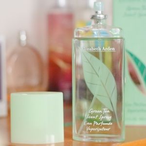 Fresh Green Tea Perfume by Elizabeth Arden